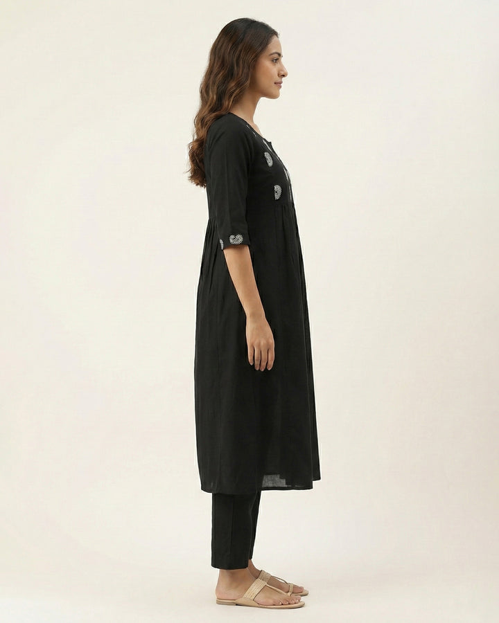 Black Paisley Embroidered Pure Cotton Kurta