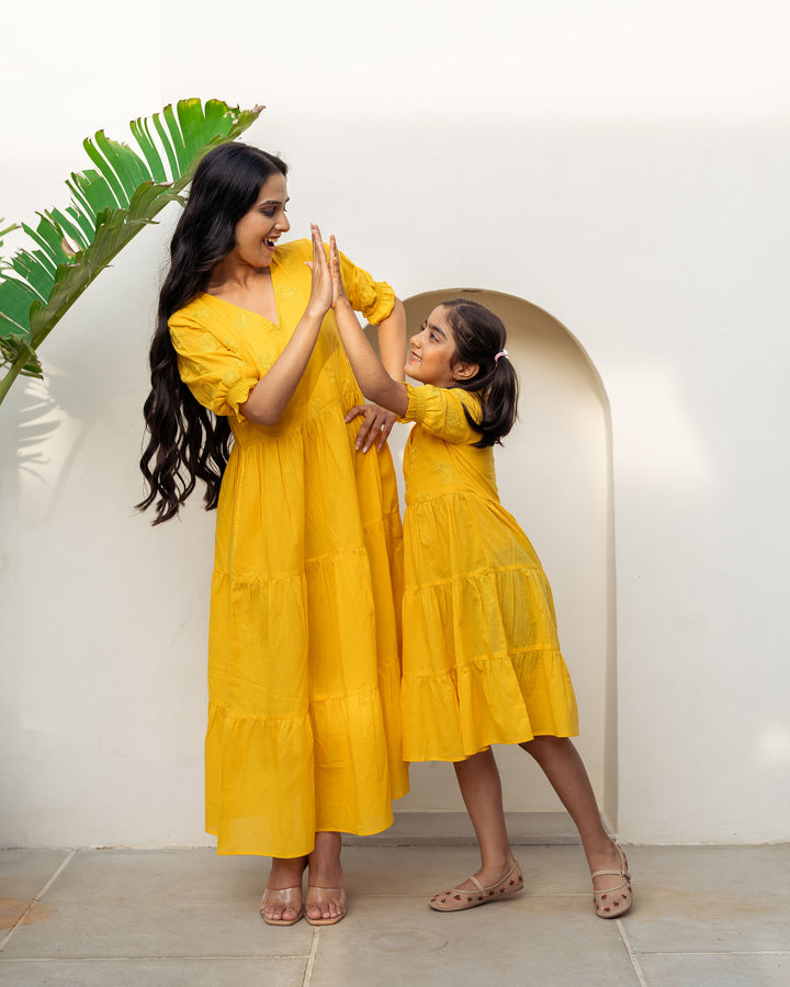 Sun Paisley Mom and Daughter Cotton Dresses