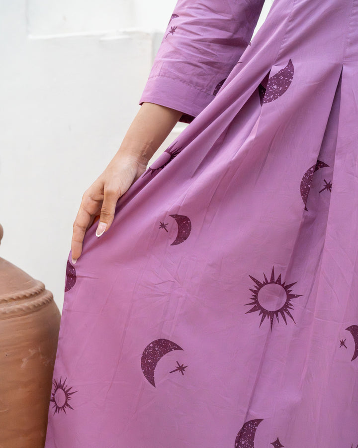 Lilac Eclipse Tiered Cotton Midi Dress with Pockets