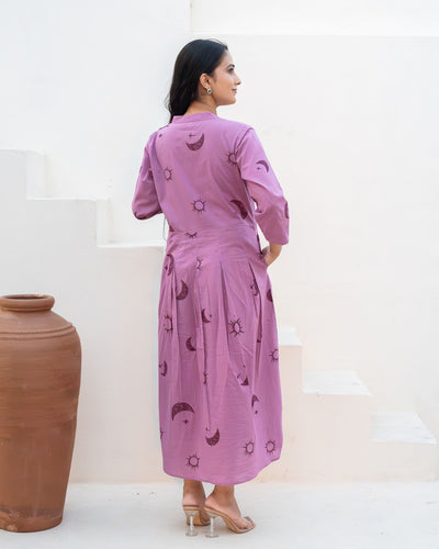 Lilac Eclipse Tiered Cotton Midi Dress with Pockets
