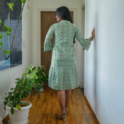 Mint Zigzag Cotton Tiered Midi Dress with Pockets