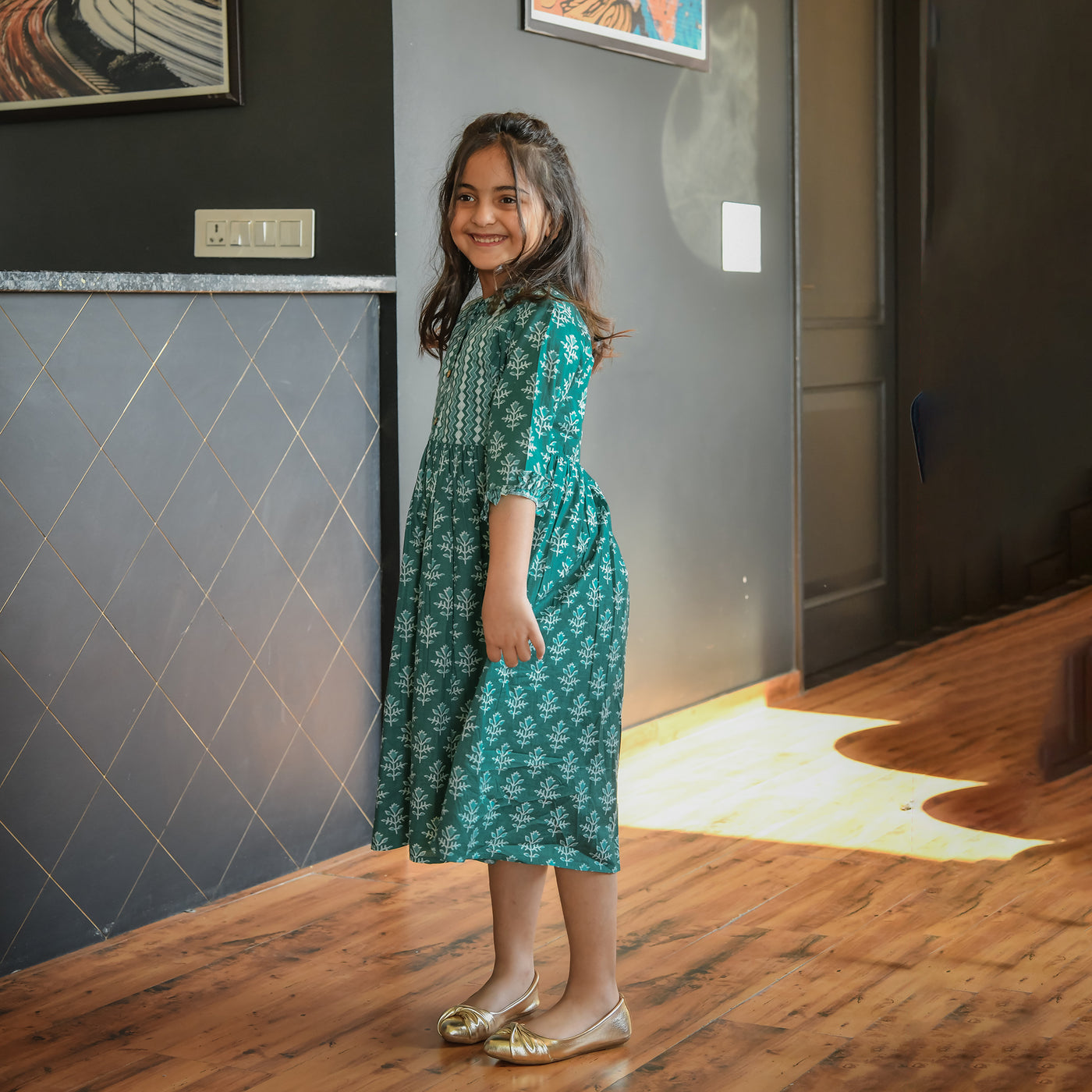 Spring Green Mom and Daughter Cotton Midi Dresses