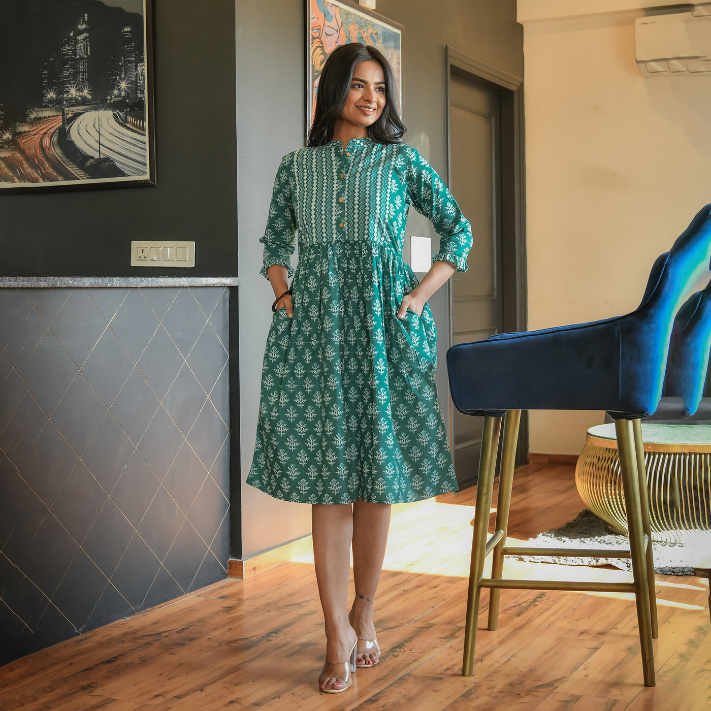 Spring Green Cotton Midi Dress with Side Pockets