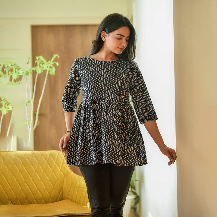 Black Zigzag Printed Cotton Top