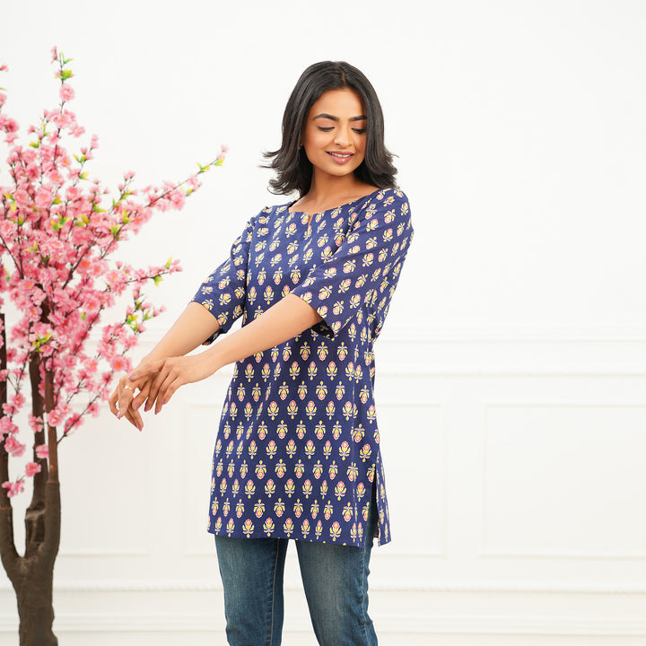 'Blue Booti' Cotton Short Kurti
