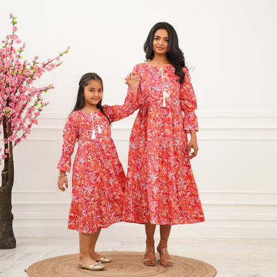 'Sunrise Peach' Mom and Daughter Tiered Cotton Dresses