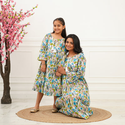 'Green Petals on White' Mom and Daughter Tiered Cotton Dresses