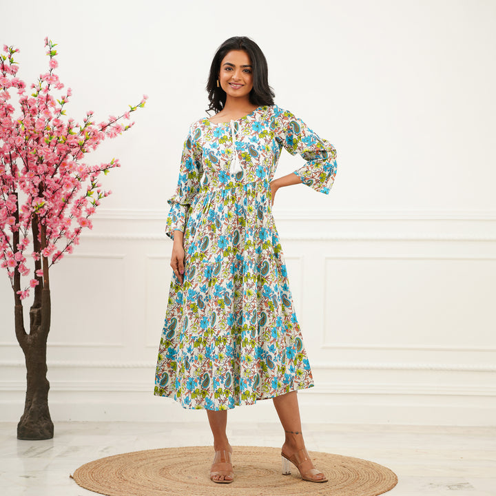 'Green Petals on White' Mom and Daughter Tiered Cotton Dresses
