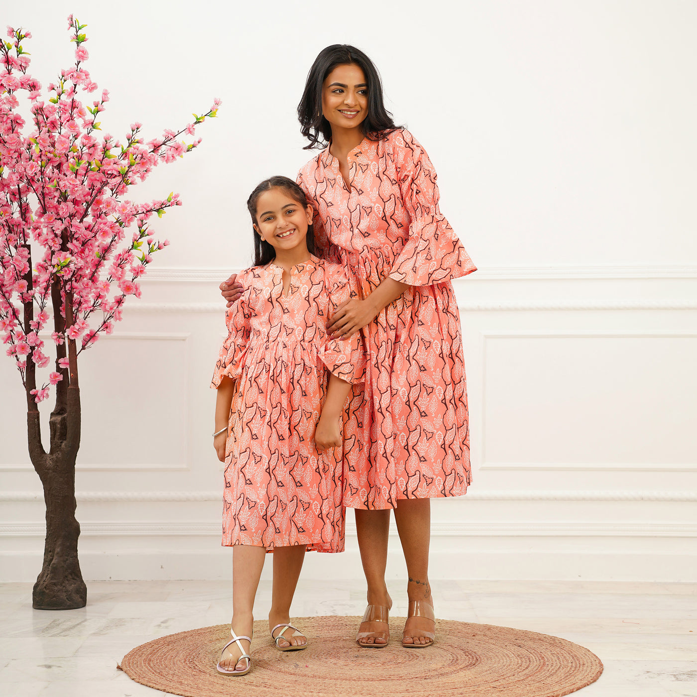 'Peach Oasis' Mom and Daughter Cotton Dresses