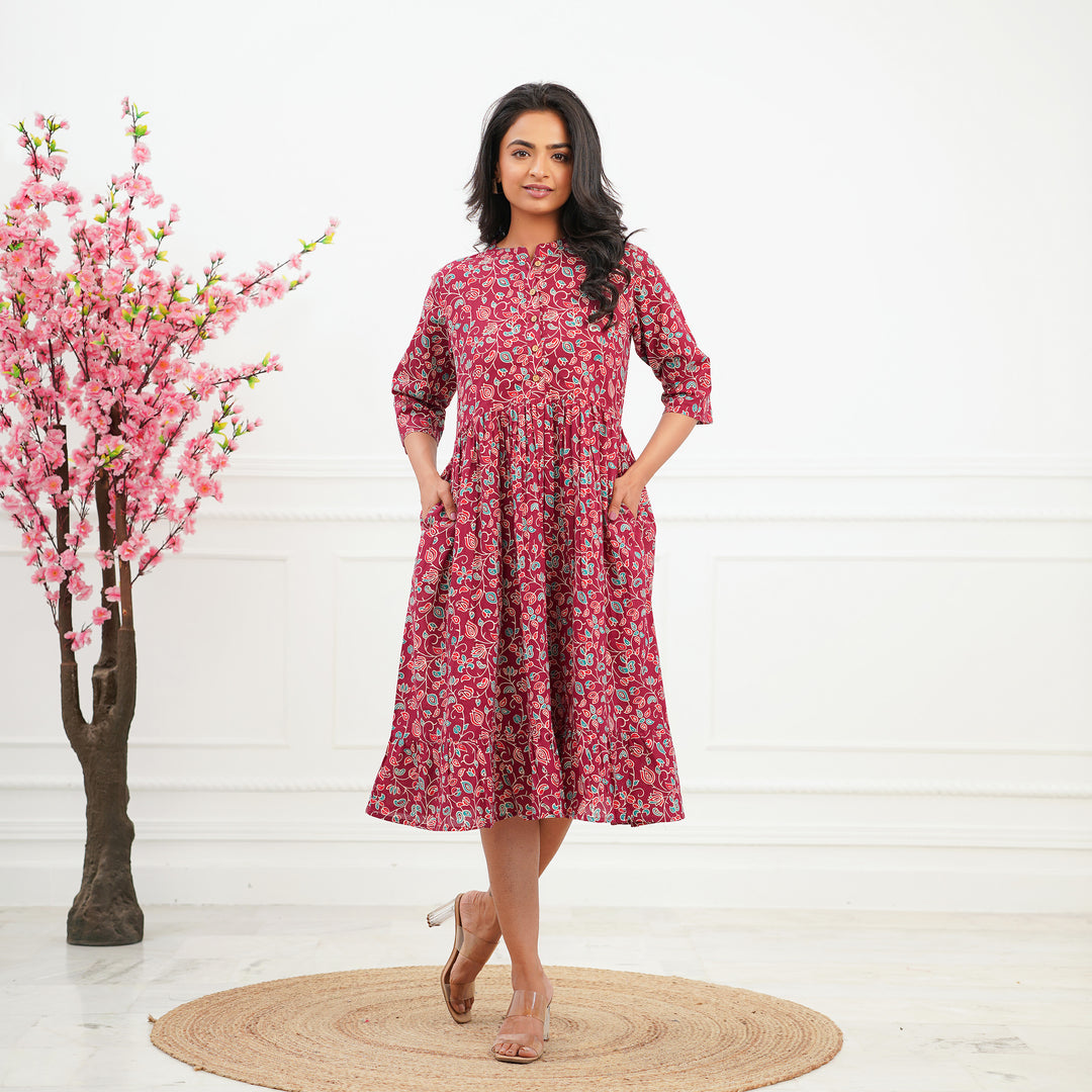'Maroon Ditsy' Tiered Cotton Midi Dress with Pockets