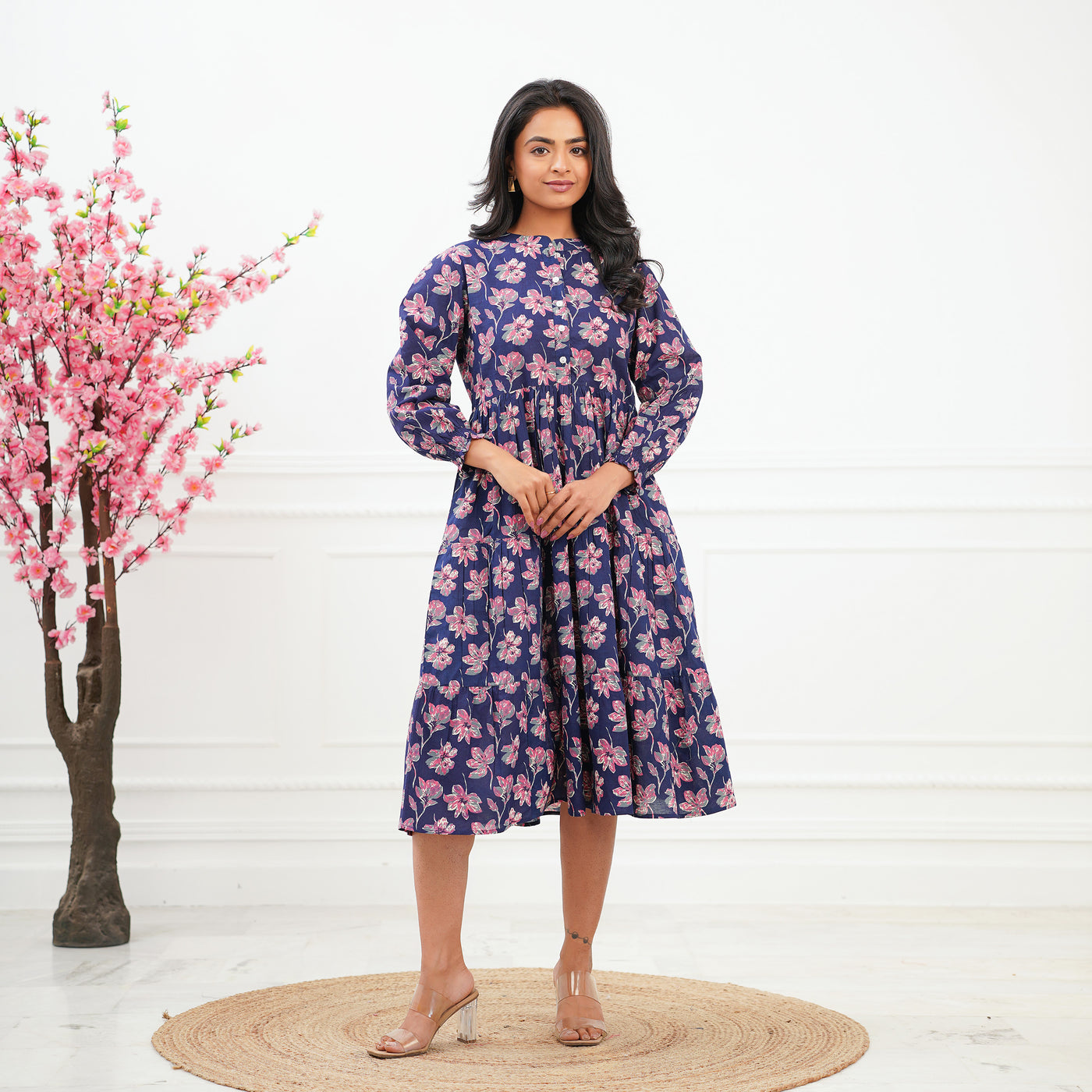 'Saphire Bloom' 3-Tiered Cotton Midi Dress with Pockets