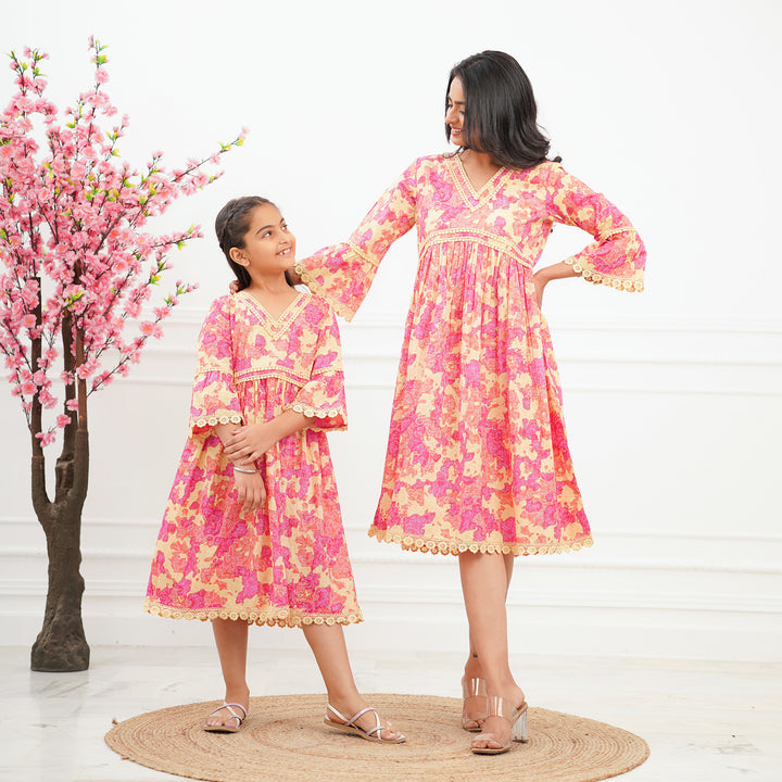 'Pink Swirl' Tie-Dyed Mom and Daughter Cotton Dresses