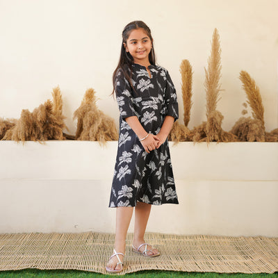 'Black Iris' Mom and Daughter Cotton Dresses