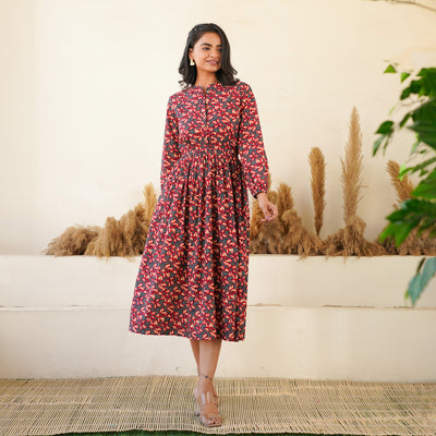 'Black Floral Meadow' Cotton Midi Dress with Pockets