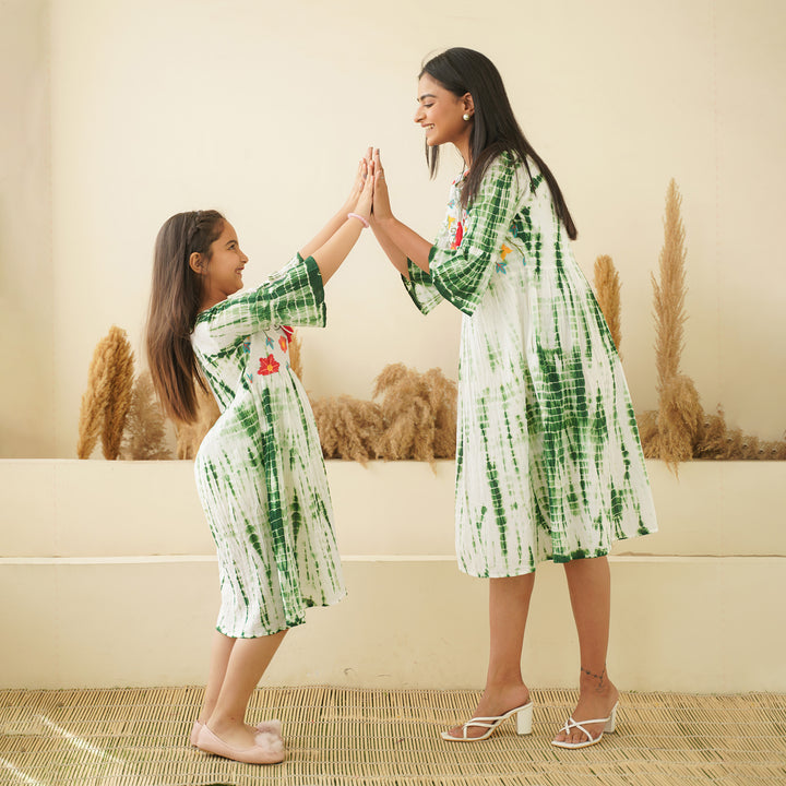 Embroidered Green Tie-Dye Mom and Daughter Cotton Dresses