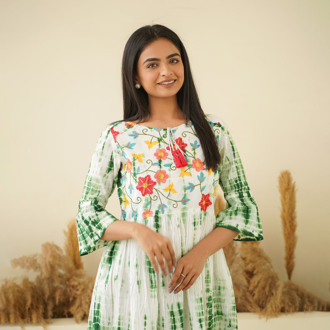 Embroidered Green Tie-Dye Mom and Daughter Cotton Dresses