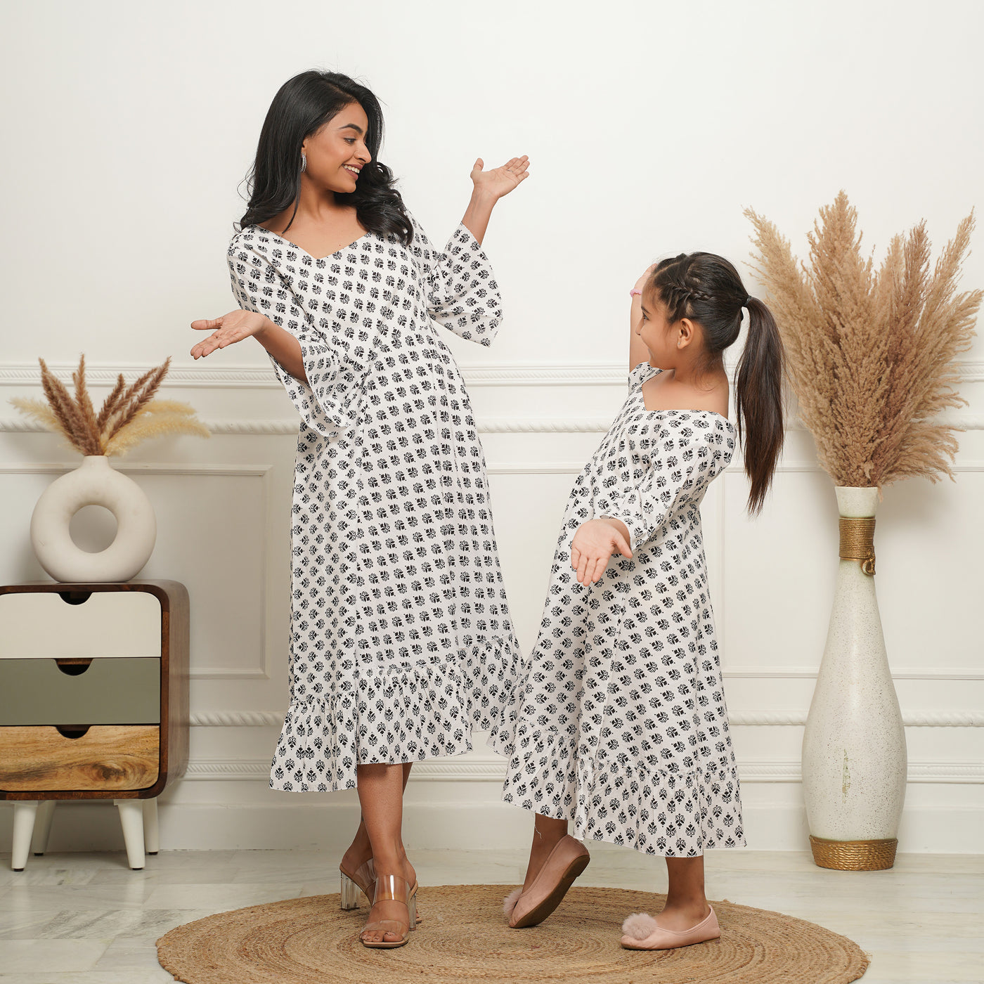 White Booti Mom and Daughter Cotton Dresses