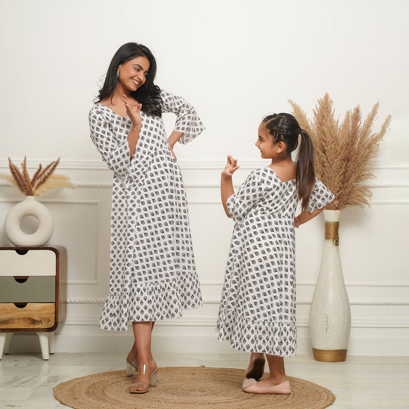 White Booti Mom and Daughter Cotton Dresses