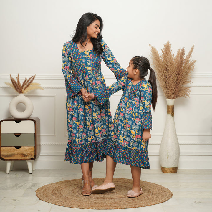 'Blue Mosaic' Mom and Daughter Cotton Dresses