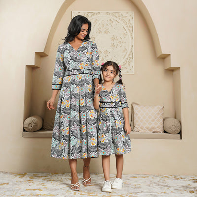 'Tropical Black' Mom and Daughter Cotton Dresses