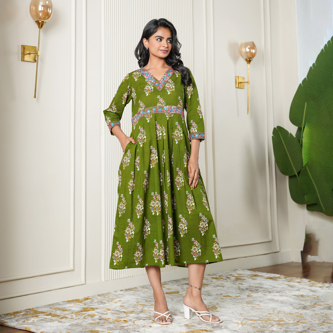 Ethnic Motifs on Green Cotton Midi Dress with Pockets