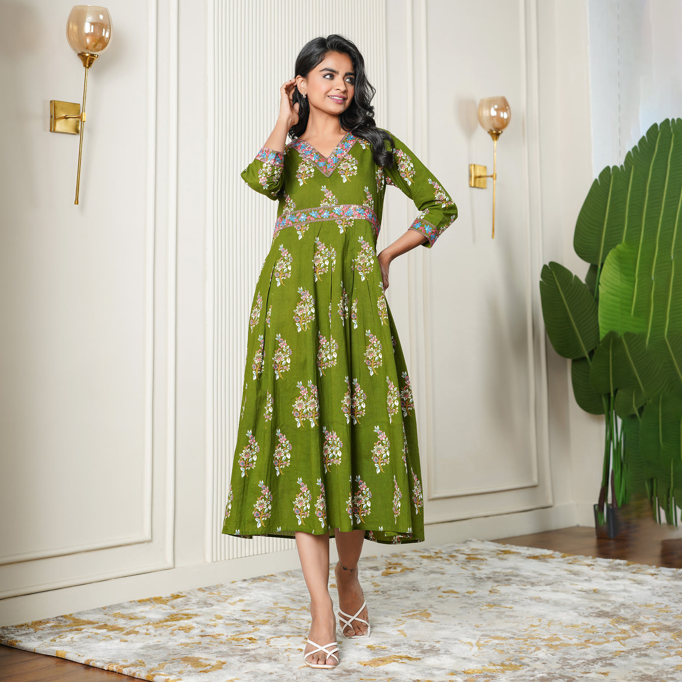 Ethnic Motifs on Green Cotton Midi Dress with Pockets