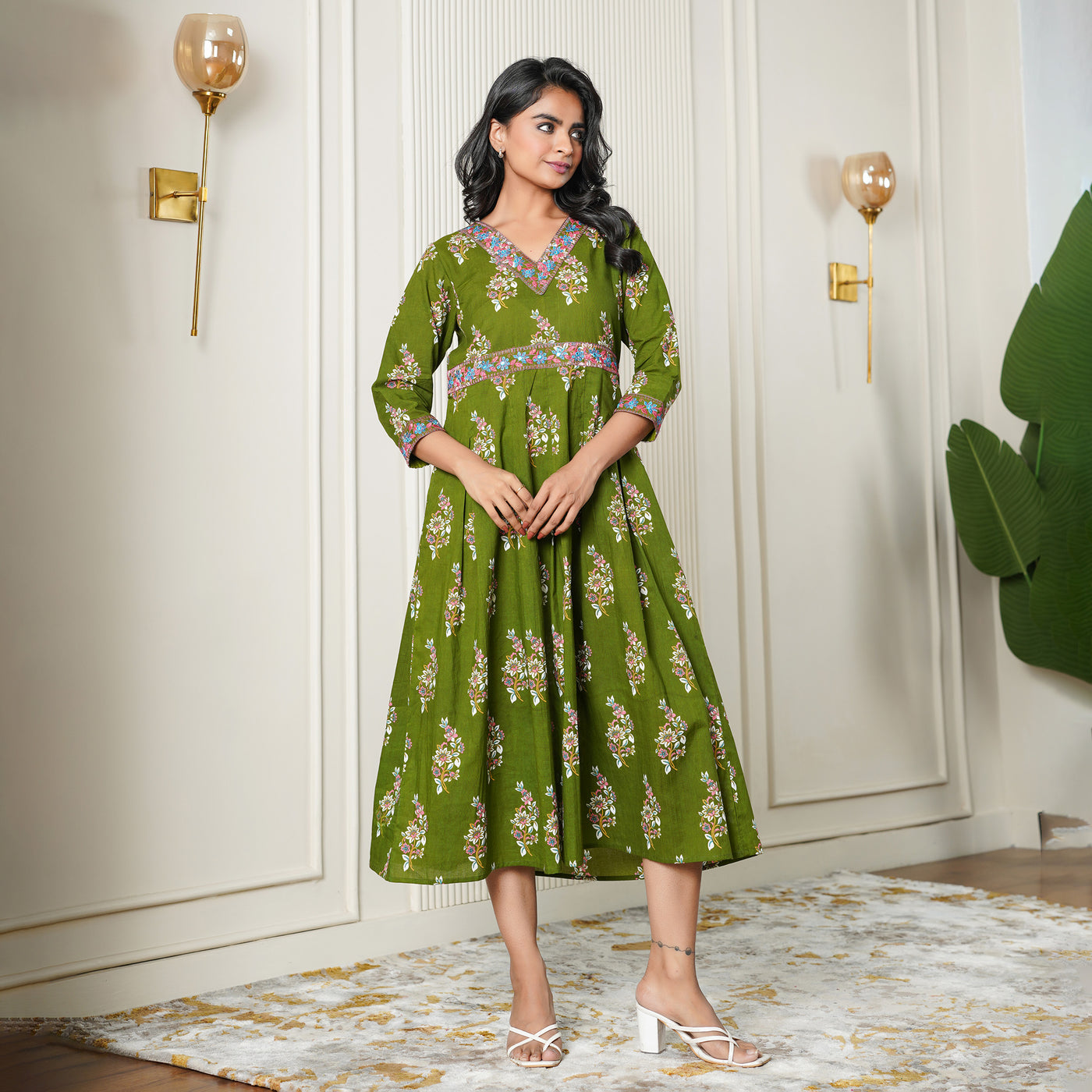 Ethnic Motifs on Green Cotton Midi Dress with Pockets