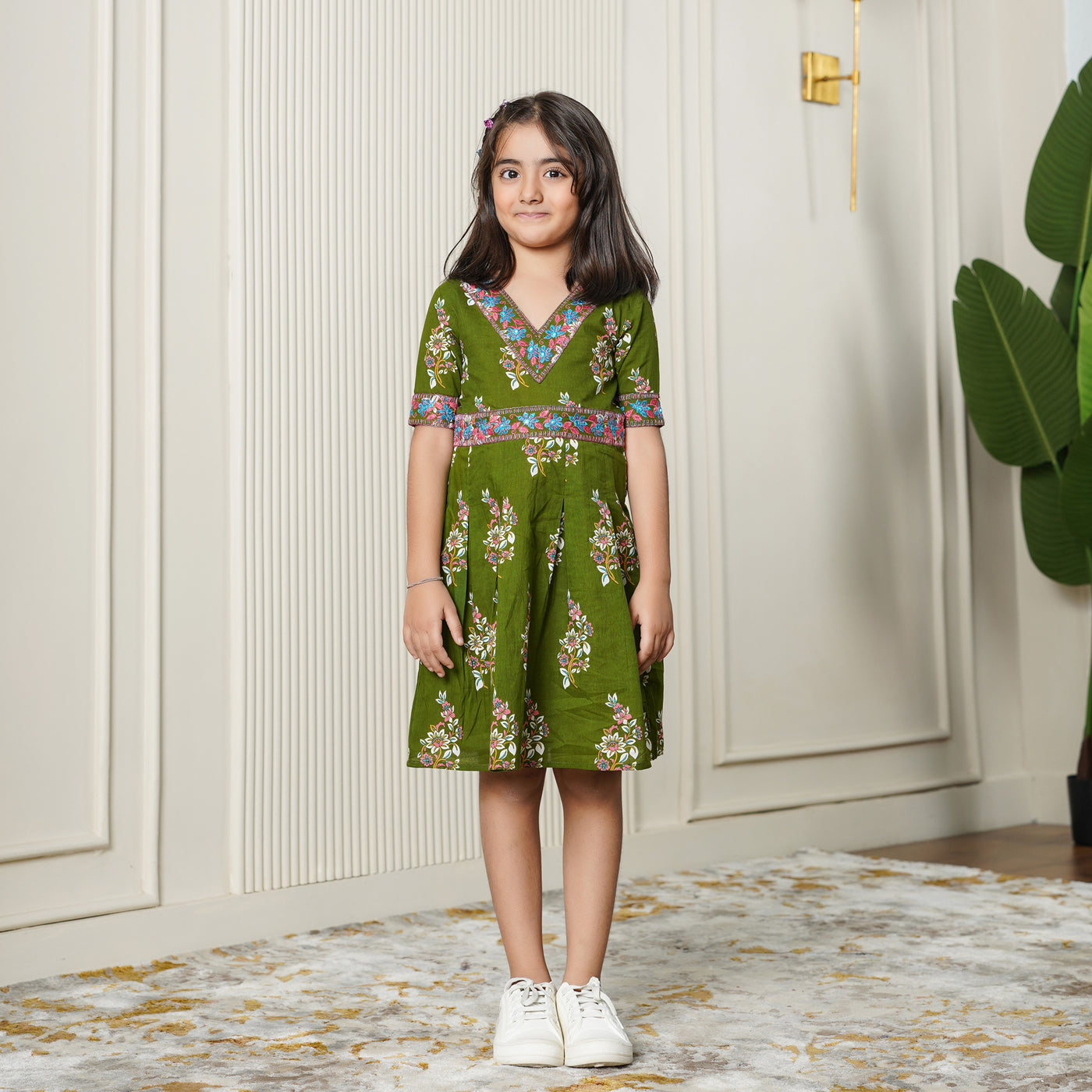 Ethnic Motif on Green Mom and Daughter Cotton Dresses