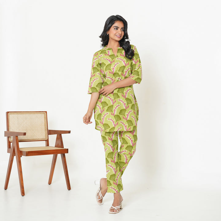 Women's Cotton Co ord Set- Vine on Green