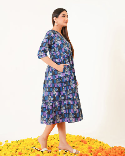 'Blue ColorLane' Tiered Cotton Midi Dress with Pockets
