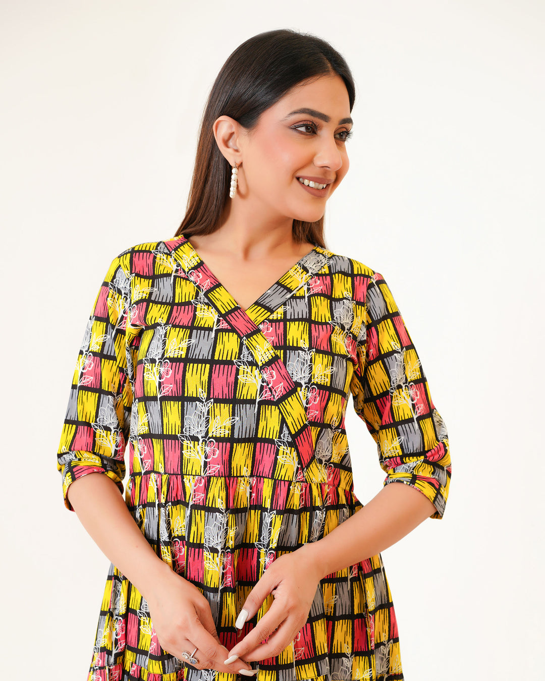 'Yellow ColorLane' Tiered Cotton Midi Dress with Pockets