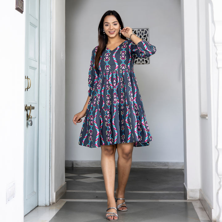 Grey Zigzag Tiered Cotton Dress with Pockets
