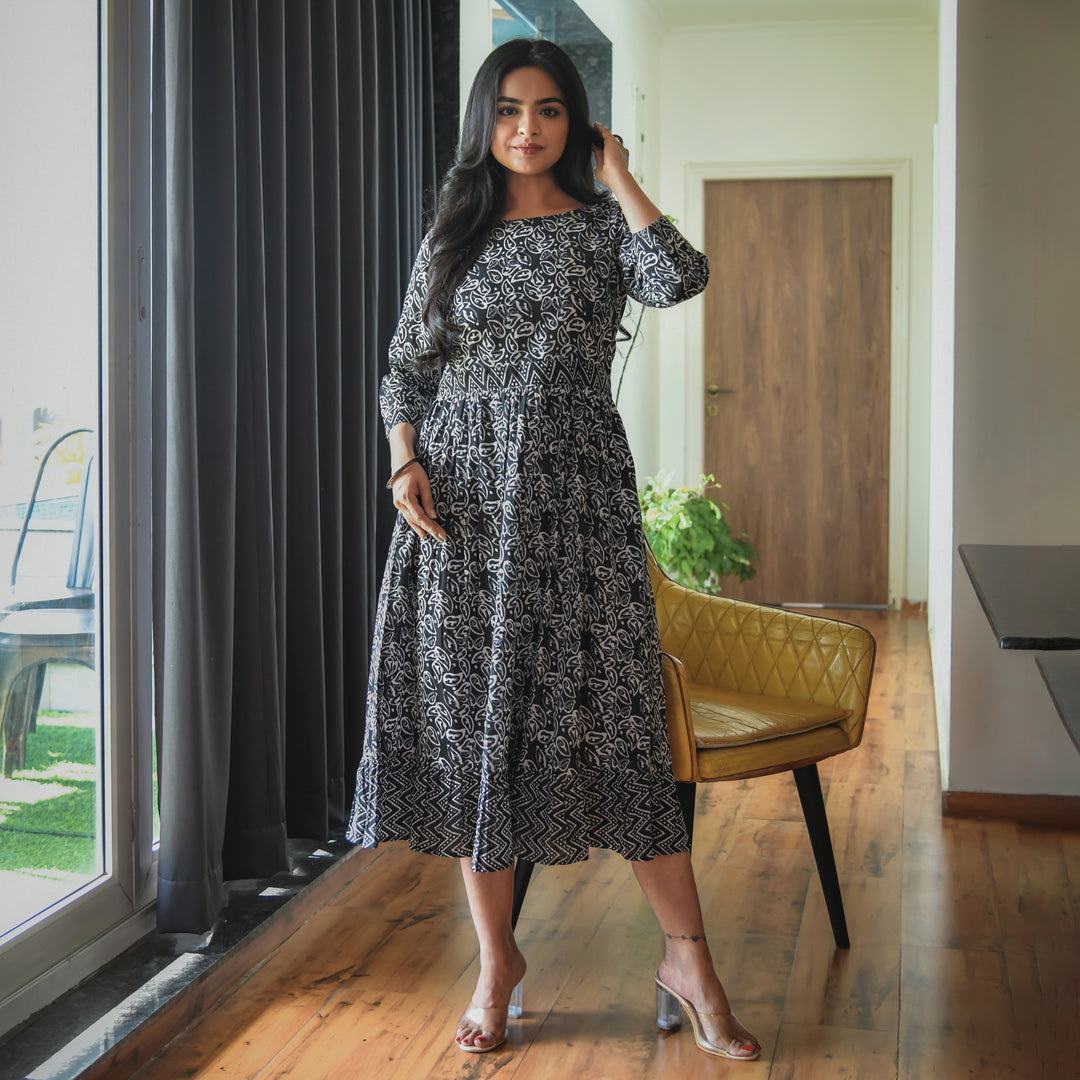 Black and White Abstract Cotton Midi Dress