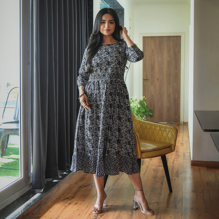 Black and White Abstract Cotton Midi Dress