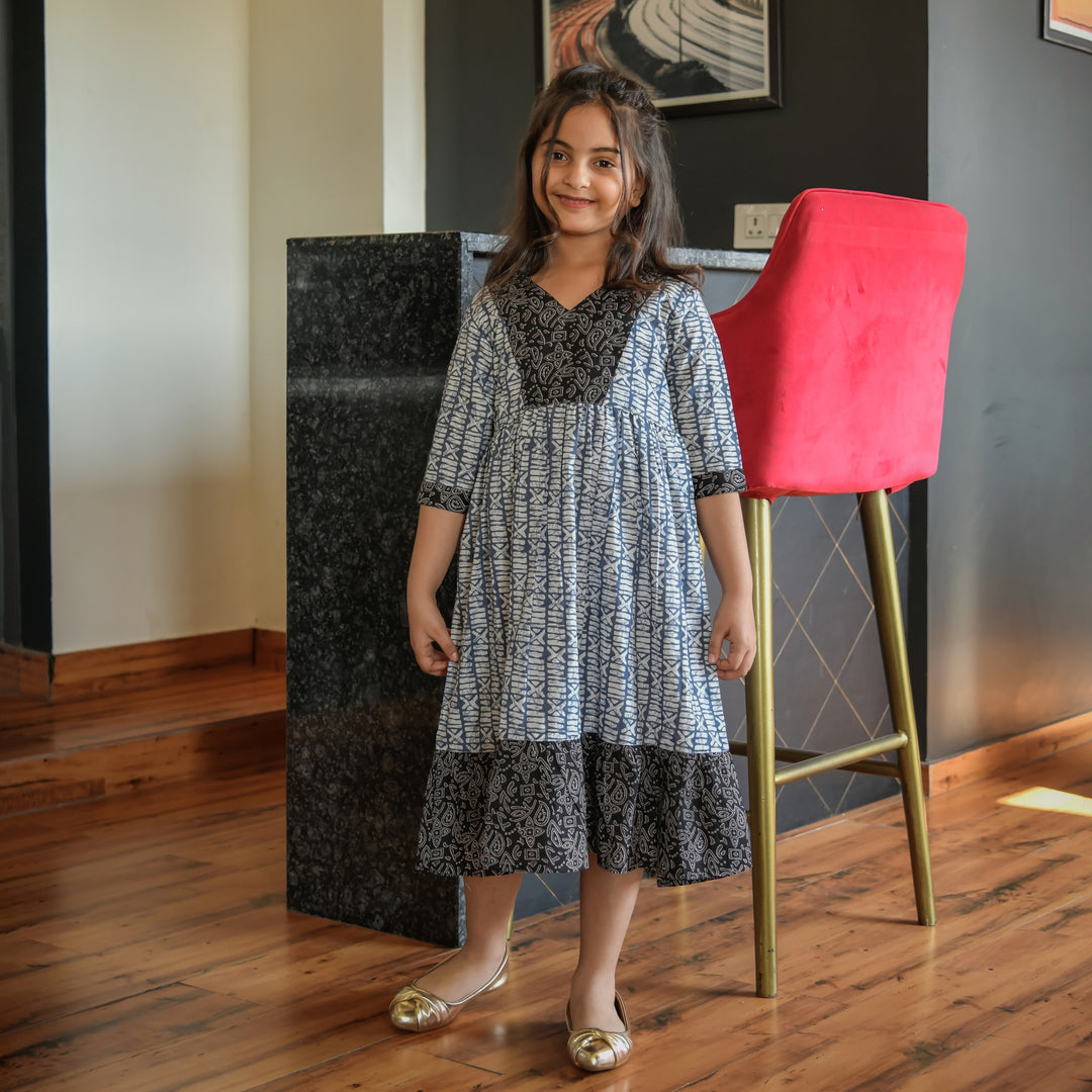Midnight Bloom Mom and Daughter Cotton Dresses
