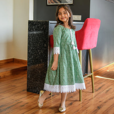 Botanical Green Cotton Mom and Daughter Dresses