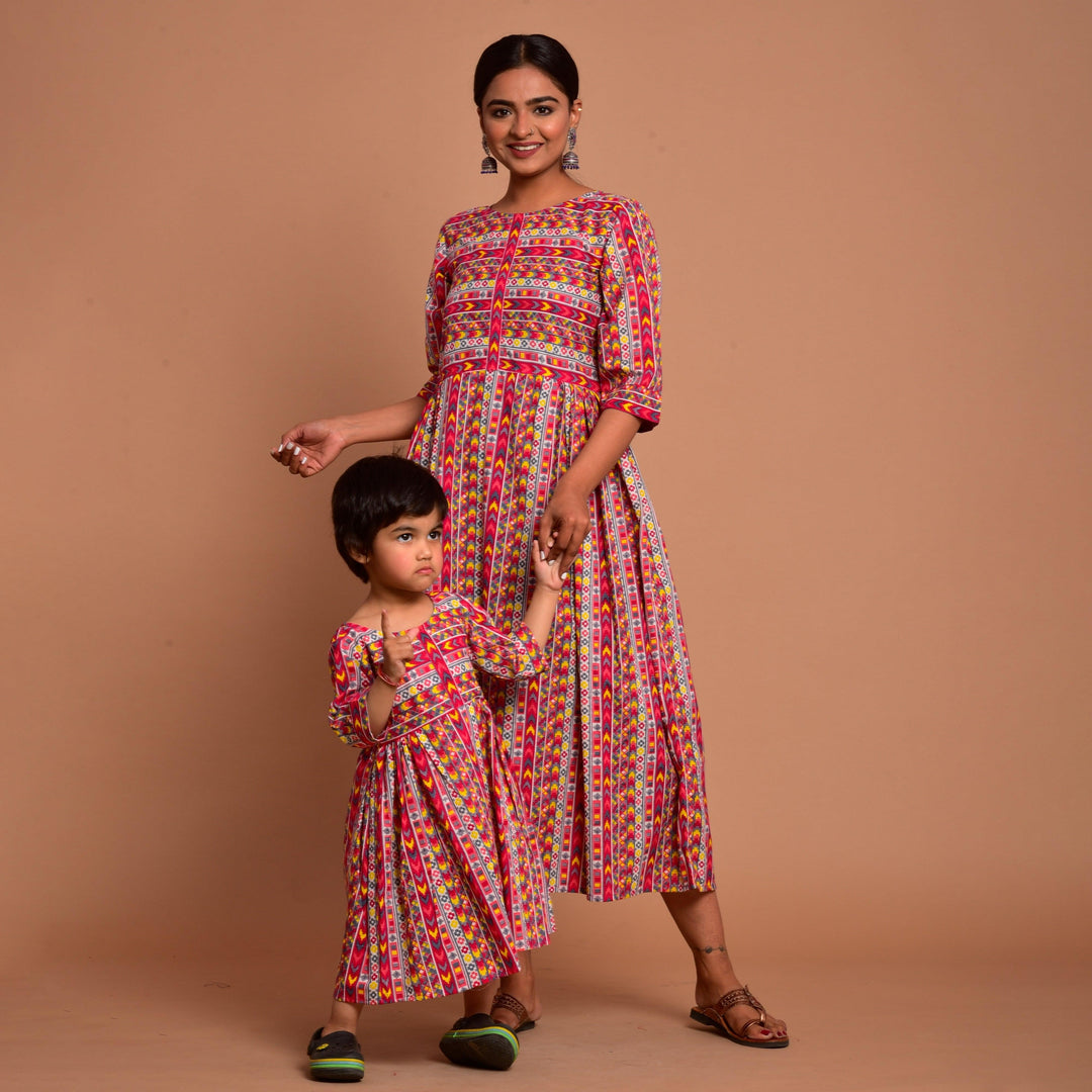 Pink Border Print Mom and Daughter Dress