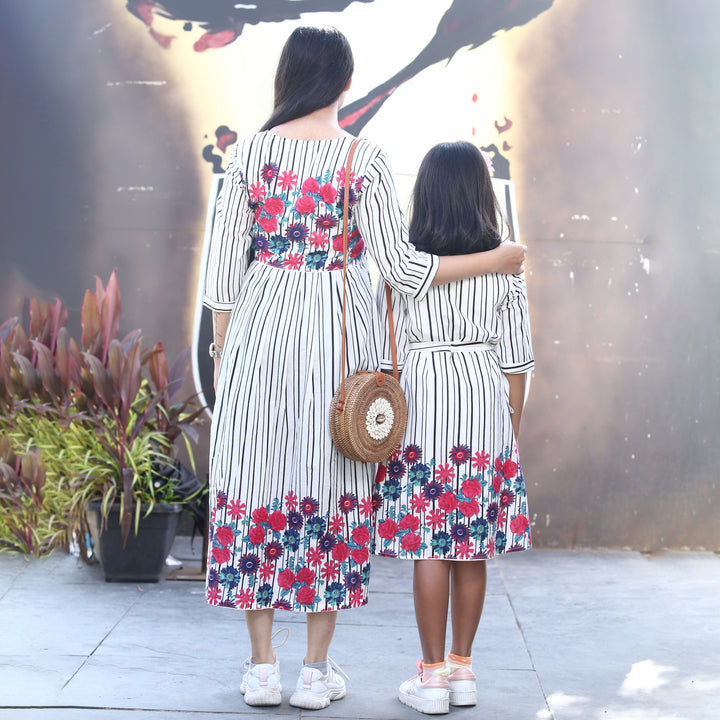 White Multiflower Mom and Daughter Dress