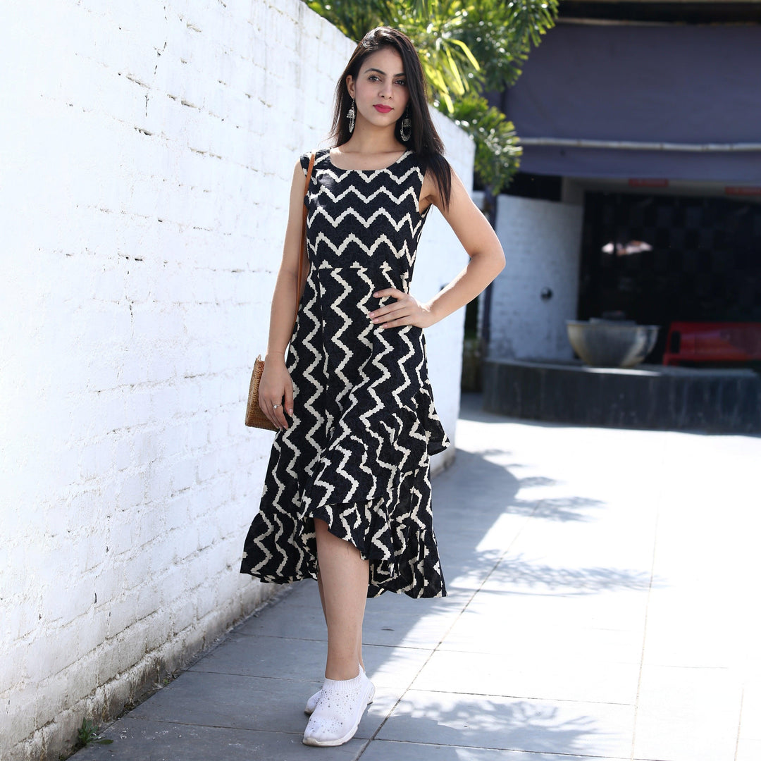 Black Zigzag Frill Dress