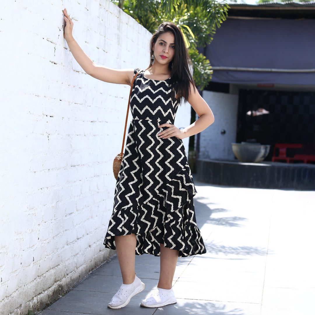 Black Zigzag Frill Dress