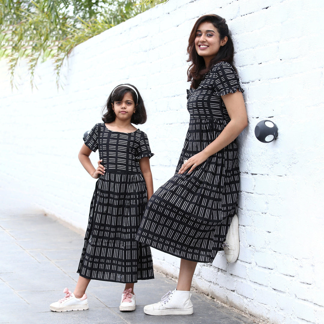 mother daughter same dress design Dress Designs Same Dress For Mum And Daughter Frock Design Matching Mum And Daughter Dresses Simple Dress Design